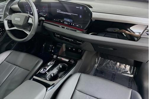 2025 Audi Q6 e-tron Premium Plus quattro