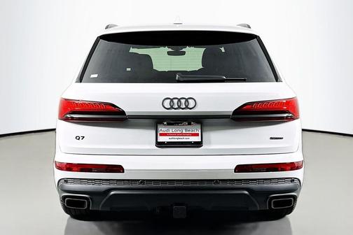 2026 Audi Q7 55 Premium Plus