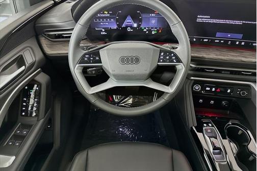 2025 Audi Q5 Premium