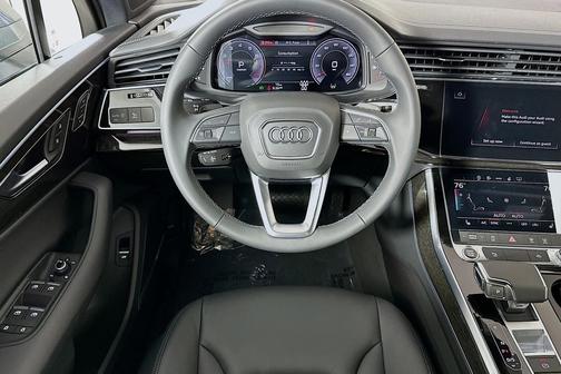 2026 Audi Q7 45 Premium