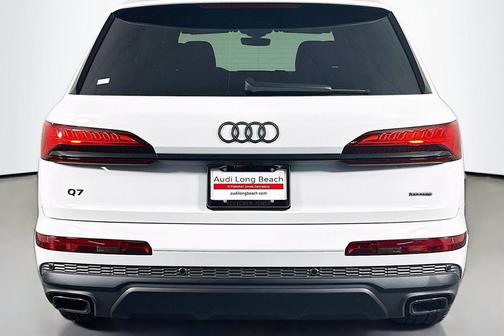 2026 Audi Q7 45 Premium