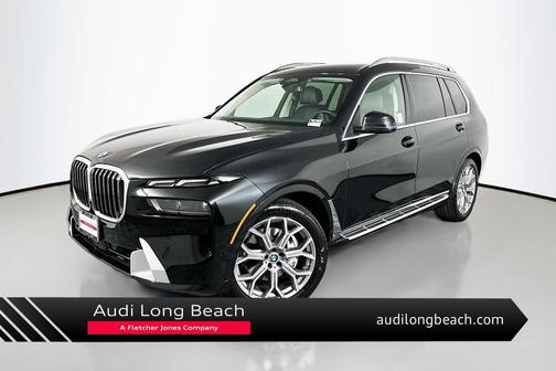Black Sapphire Metallic 2026 BMW X7 xDrive40i