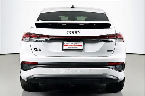 2025 Audi Q4 e-tron Sportback Premium 55 quattro