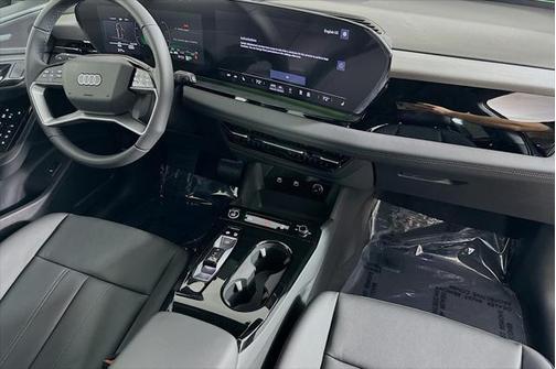 2025 Audi Q6 e-tron Premium Plus