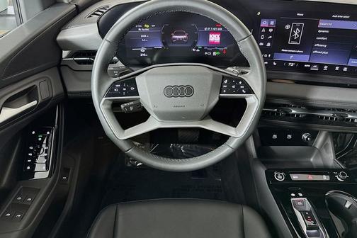 2025 Audi Q6 e-tron Premium quattro