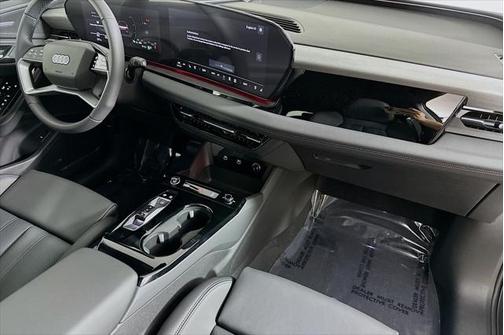 2025 Audi Q6 e-tron Premium Plus