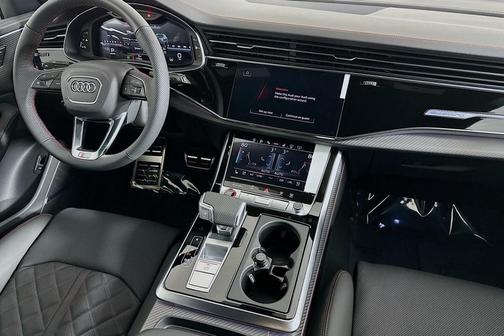 2026 Audi SQ8 4.0T Prestige