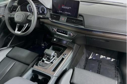 2025 Audi Q5 55 S line Premium Plus