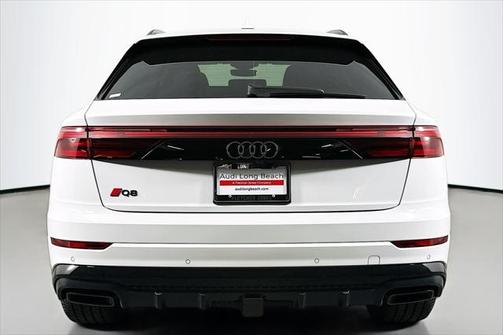 2025 Audi Q8 55 Premium Plus