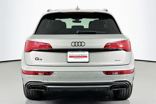 Chronos Gray Metallic 2023 Audi Q5 55 S line Premium Plus