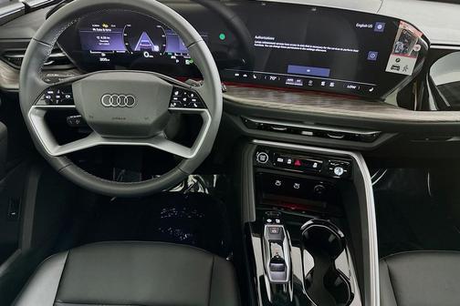 2025 Audi Q5 Premium
