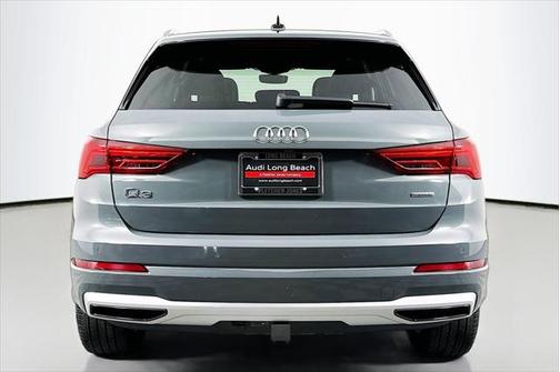 2022 Audi Q3 40 Premium Plus