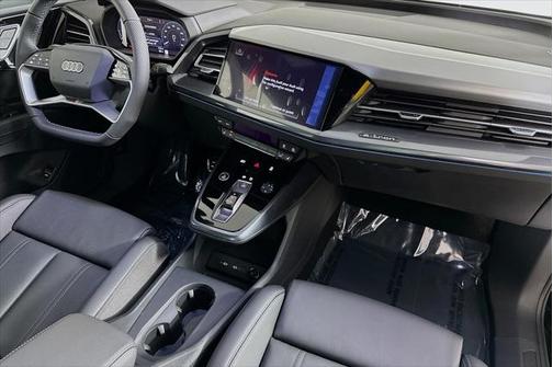 2025 Audi Q4 e-tron Sportback Premium Plus 55 quattro