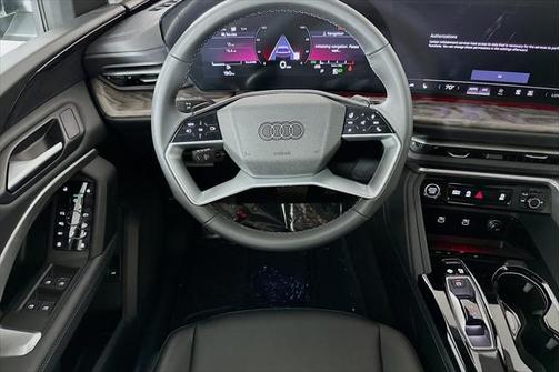 2025 Audi Q5 Premium
