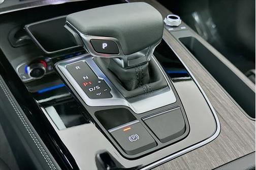 2025 Audi Q5 55 S line Premium Plus