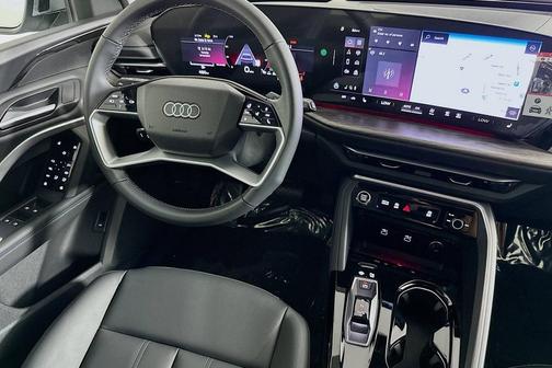 2025 Audi Q5 Premium