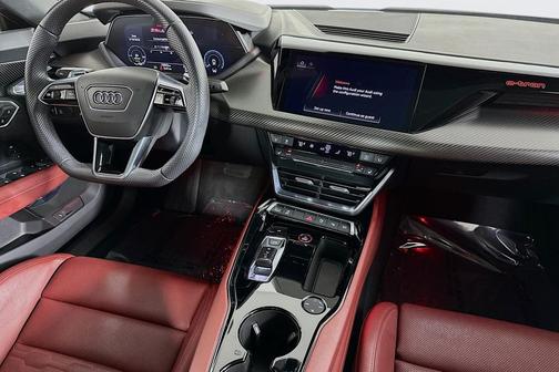 2022 Audi e-tron GT Prestige