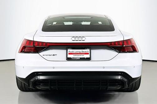 2022 Audi e-tron GT Prestige