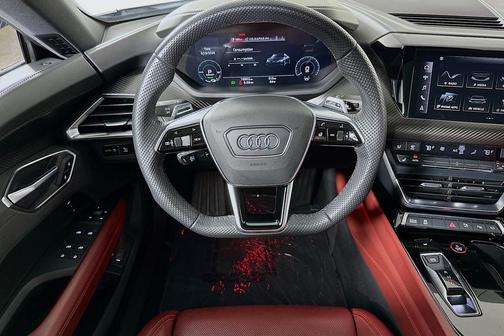 2022 Audi e-tron GT Prestige