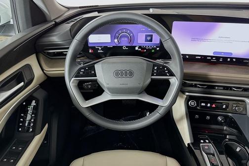 Glacier White Metallic 2026 Audi Q5 Premium TFSI quattro S tronic