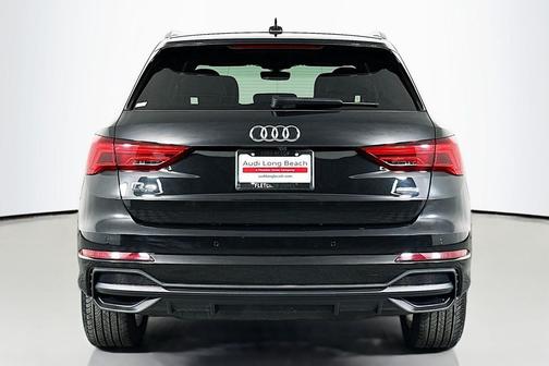 2023 Audi Q3 Premium 45 TFSI S line quattro Tiptronic