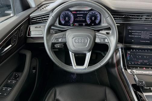 2023 Audi Q8 55 Prestige