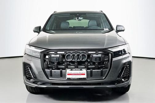 Samurai Gray Metallic 2026 Audi Q7 45 Premium