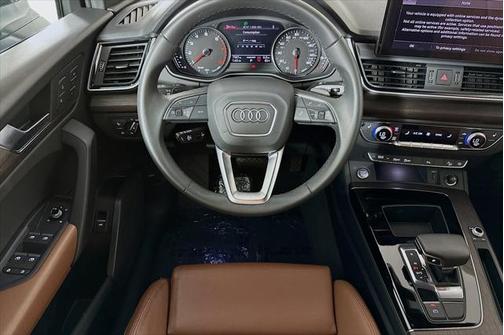 2024 Audi Q5 45 S line Premium