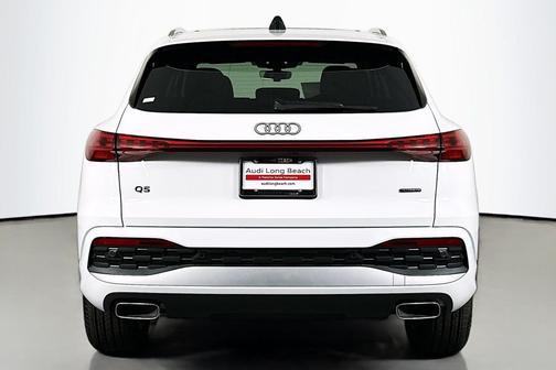 Arkona White 2026 Audi Q5 Premium TFSI quattro S tronic