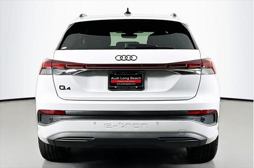 2025 Audi Q4 e-tron Premium 45 RWD