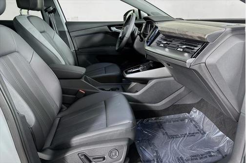 2025 Audi Q4 e-tron Premium 45 RWD