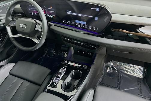 2025 Audi Q6 e-tron Premium Plus quattro