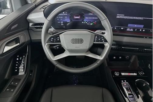 2025 Audi Q6 e-tron Premium Plus quattro