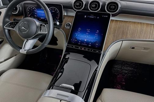 2024 Mercedes-Benz GLC 300 4MATIC