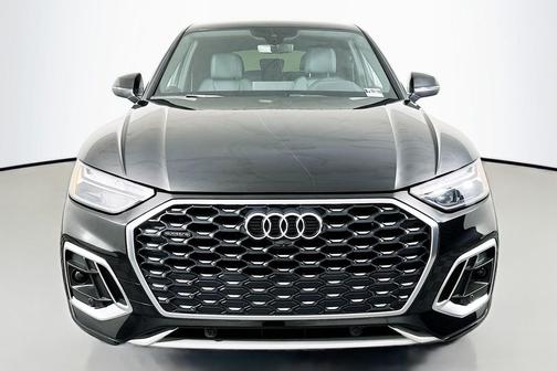 2022 Audi Q5 45 S line Premium Plus