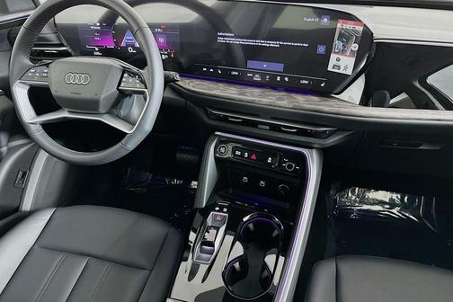 2025 Audi Q5 Premium Plus TFSI quattro S tronic