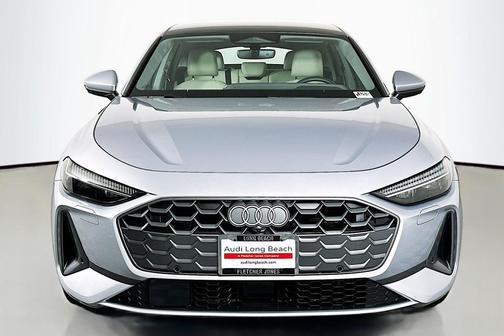 Florett Silver Metallic 2025 Audi A5 Premium Plus TFSI quattro S tronic