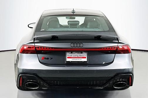 2026 Audi RS 7 4.0T Performance