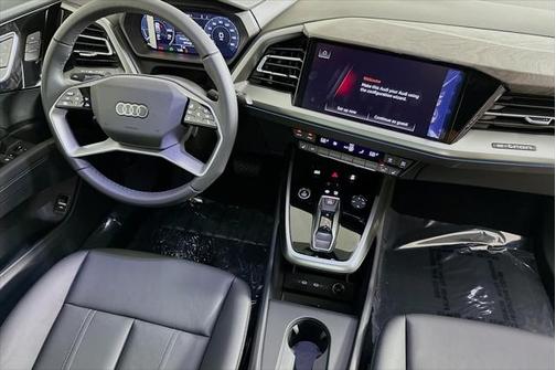 2025 Audi Q4 e-tron Premium Plus 55 quattro