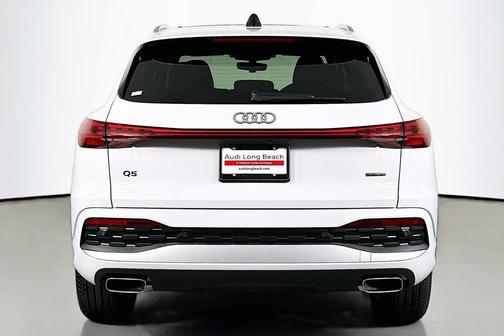 Glacier White Metallic 2026 Audi Q5 Premium Plus TFSI quattro S tronic