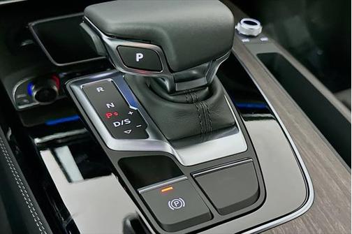 2025 Audi Q5 55 S line Premium Plus