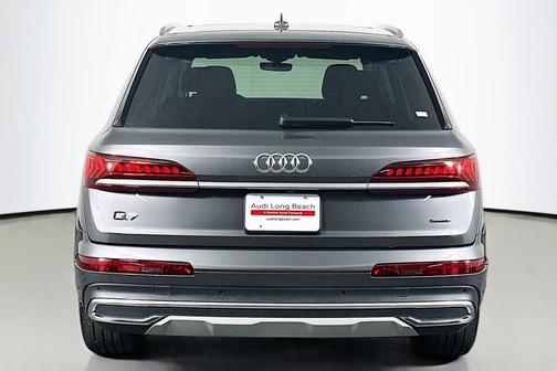 2023 Audi Q7 55 Prestige