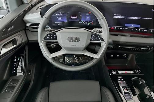 2025 Audi Q6 e-tron Premium Plus quattro