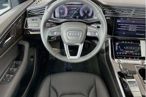 2025 Audi Q8 55 Premium Plus