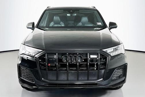 Mythos Black Metallic 2023 Audi SQ7 4.0T Prestige
