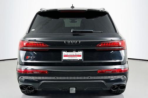 Mythos Black Metallic 2023 Audi SQ7 4.0T Prestige