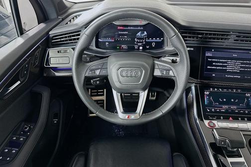 Mythos Black Metallic 2023 Audi SQ7 4.0T Prestige