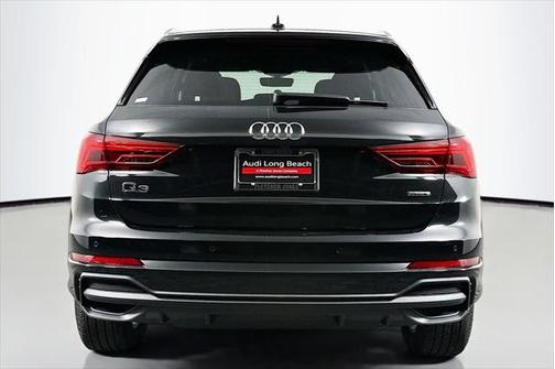 2025 Audi Q3 45 S line Premium Plus