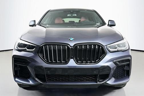 2022 BMW X6 M50i