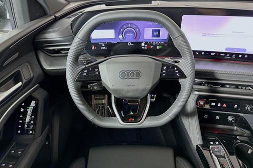 Mythos Black Metallic 2026 Audi SQ5 3.0T Premium Plus